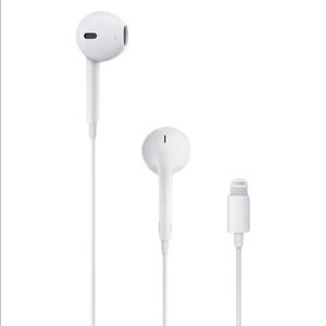 ‼️SOLD‼️ Apple Wired EarPods with Connector
